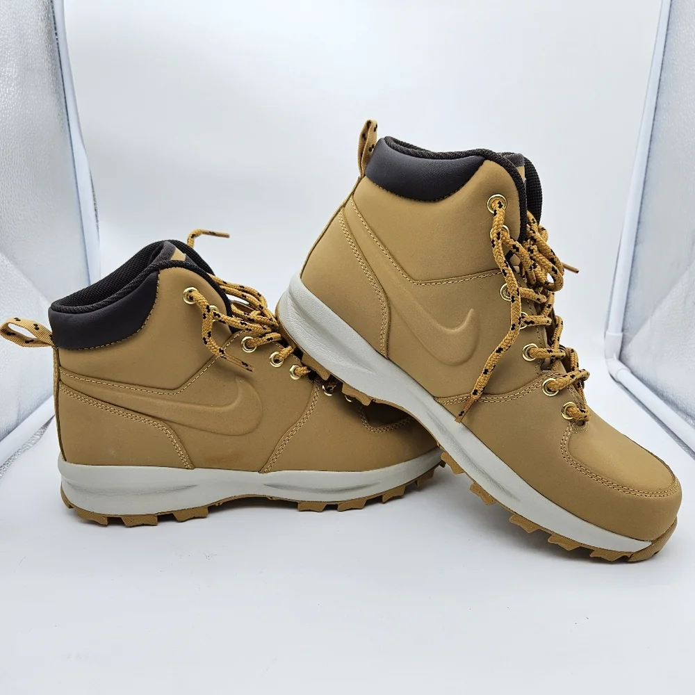 Nike New W/O Box Manoa Leather Men's Boots Size 8 Womens Size 9½